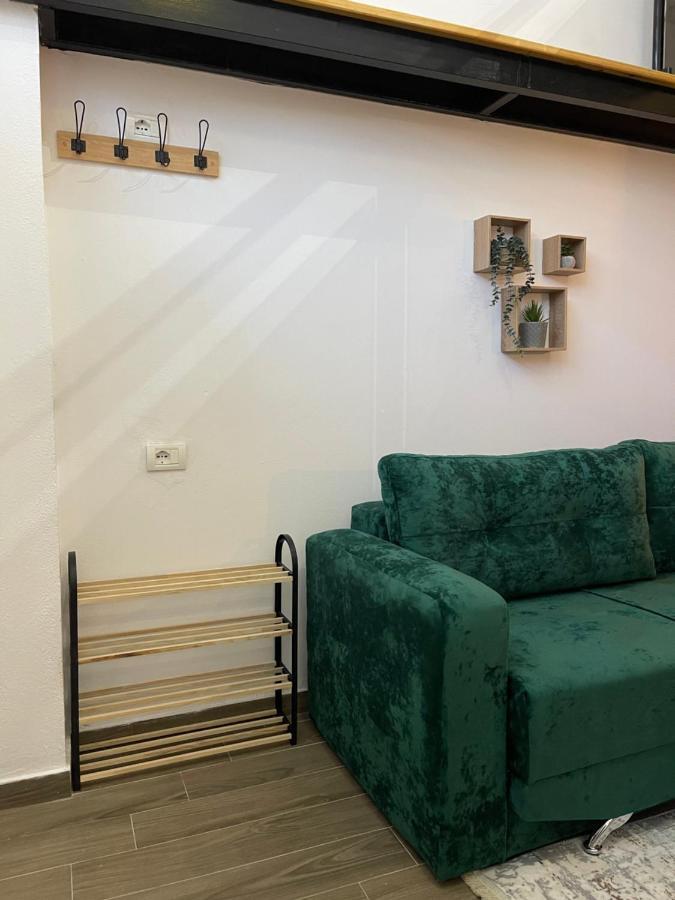 D&E Apartaments Тирана Экстерьер фото