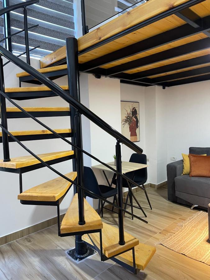 D&E Apartaments Тирана Экстерьер фото
