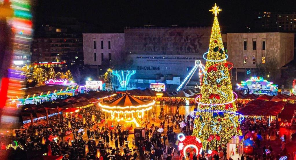 D&E Apartaments Тирана Экстерьер фото